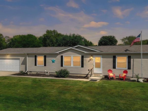 150 Sunset Court, Cicero, IN 46034