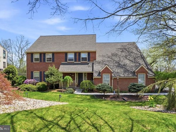 1551 DUXBURY COURT , ALLENTOWN, PA 18104