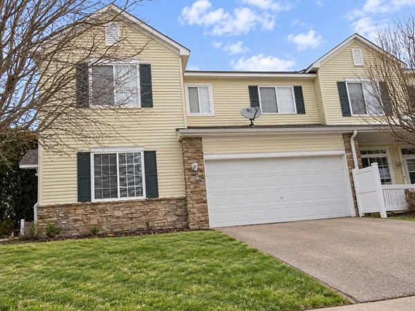 13435 Europa Court N, Unit 1, Hugo, MN 55038