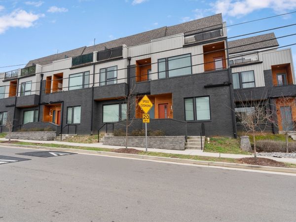 2143 24th Avenue N, Nashville, TN 37208
