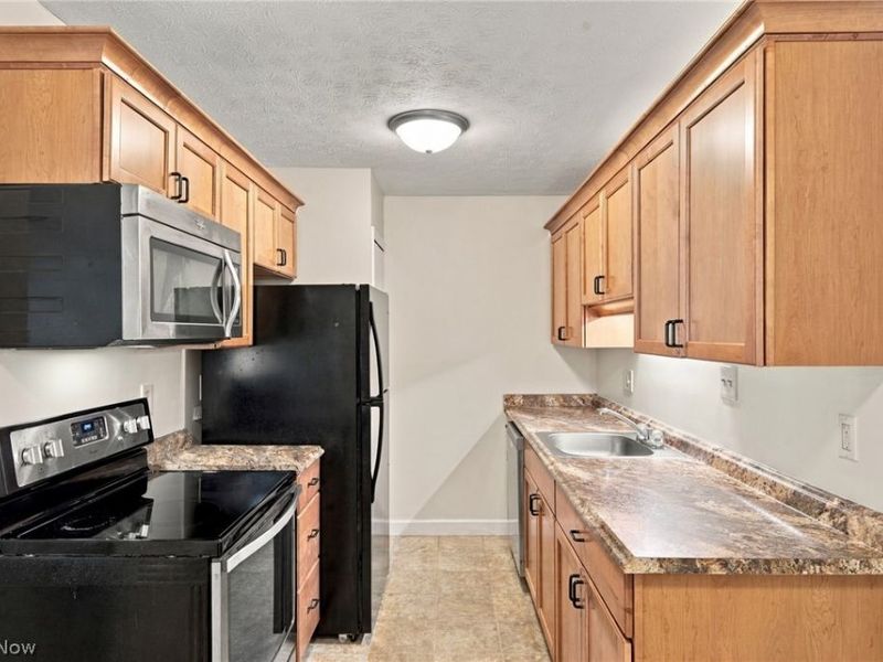 2917 N Bay Drive, Unit M-9, Westlake, OH 44145 Photo 18
