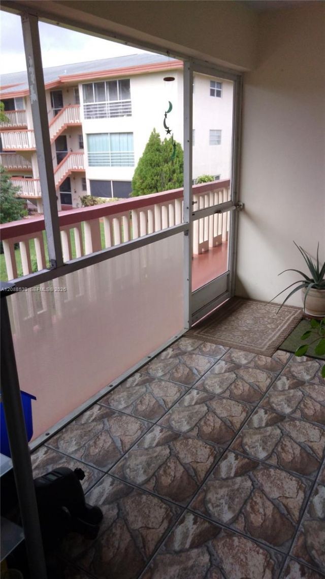 5300 Washington St , Unit 225G, Hollywood, FL 33021 Photo