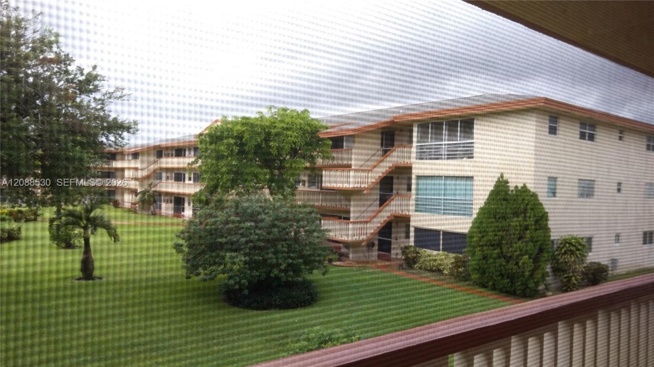 5300 Washington St , Unit 225G, Hollywood, FL 33021 Photo