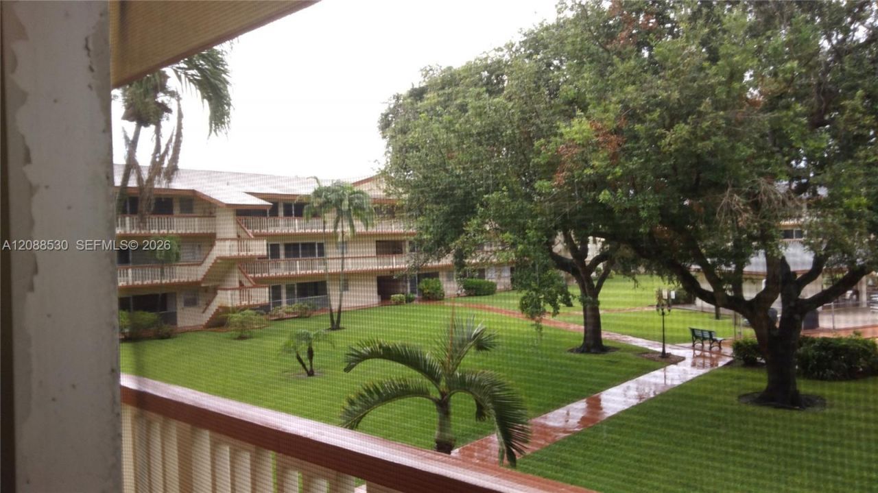 5300 Washington St , Unit 225G, Hollywood, FL 33021 Photo