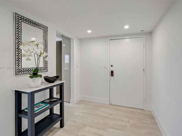 1111 Crandon Blvd , Unit A507, Key Biscayne, FL 33149