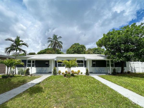 528 SW 4th Ave , Unit A, Hallandale Beach, FL 33009
