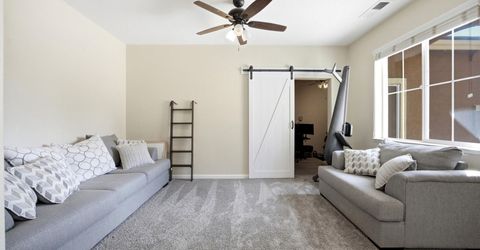 6672 Magical Drive, Sparks, NV 89436 Photo