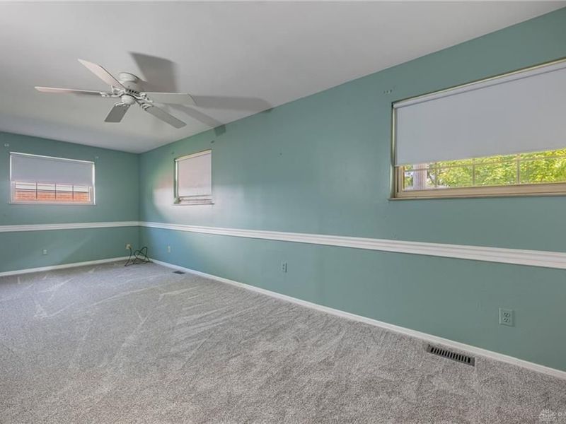 6109 Carnation Road, Dayton, OH 45449 Photo 24