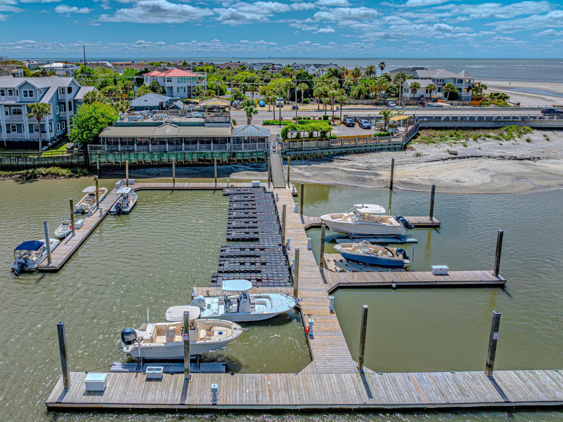 101 Palm Boulevard Photo 6