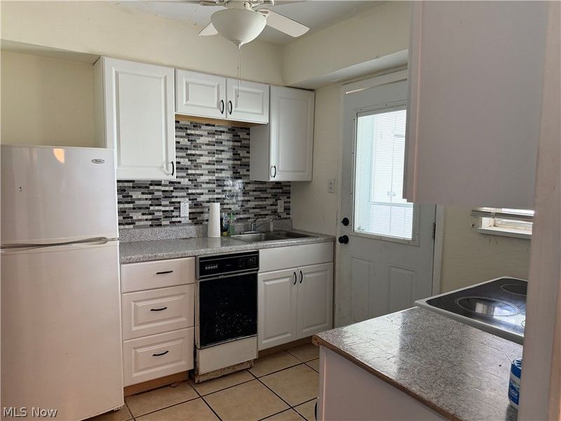 294 E 235th Street, Euclid, OH 44123 Photo 7
