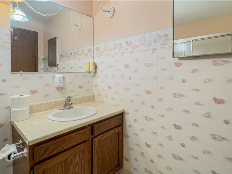 184 Belvedere Drive, Bloomingdale, OH 43910 Photo 15