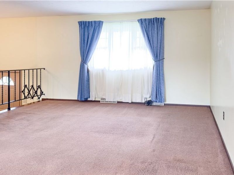 184 Belvedere Drive, Bloomingdale, OH 43910 Photo 4