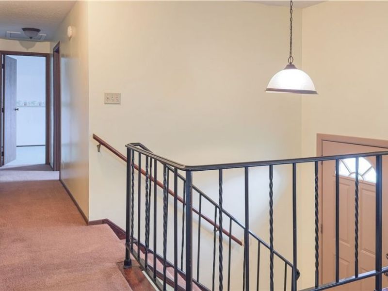 184 Belvedere Drive, Bloomingdale, OH 43910 Photo 8
