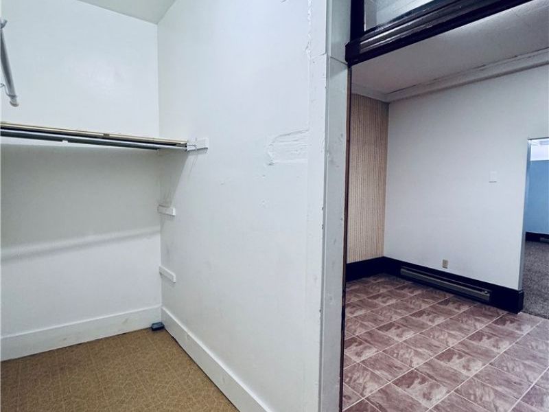 18 E Main Street, Unit Apt.1, McConnelsville, OH 43756 Photo 4