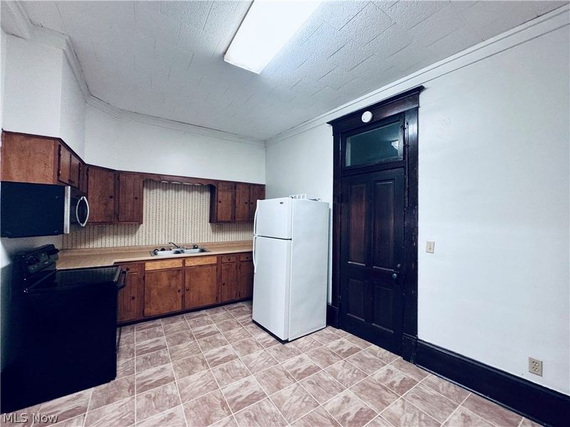 18 E Main Street, Unit Apt.1, McConnelsville, OH 43756 Photo 6