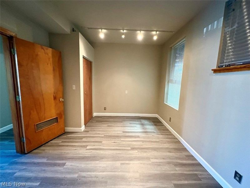 777 E Market Street, Unit C2, Akron, OH 44305 Photo 8