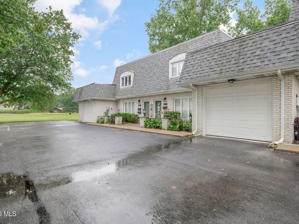 6925 Fenwyck Road, Maumee, OH 43537