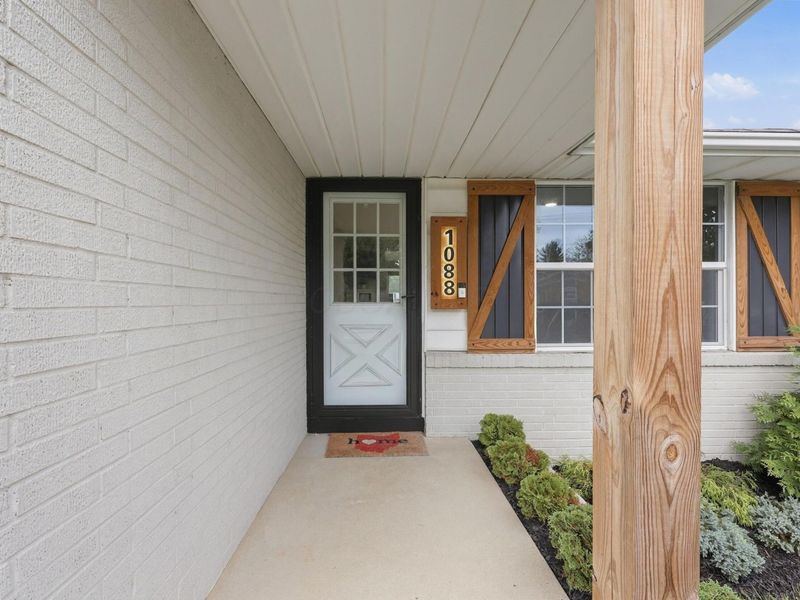 1088 Torrey Hill Drive, Columbus, OH 43228 Photo 4