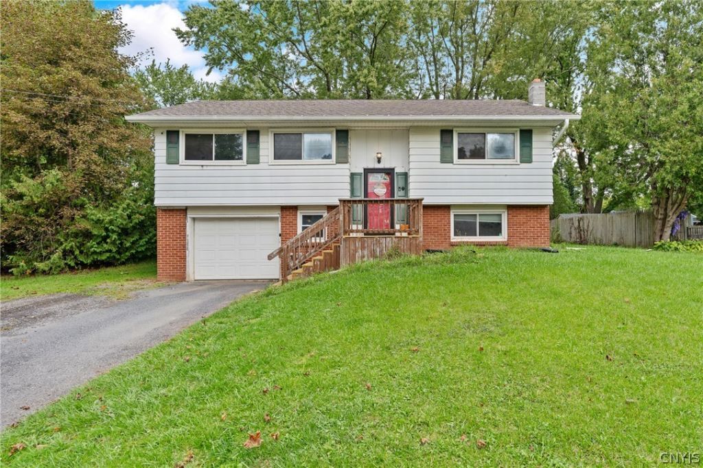 416 Idlewood Boulevard, Baldwinsville, NY 13027 Main Photo
