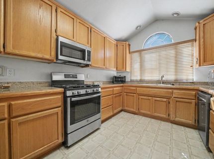 312 Manor Dr, Ione, CA 95640 Photo