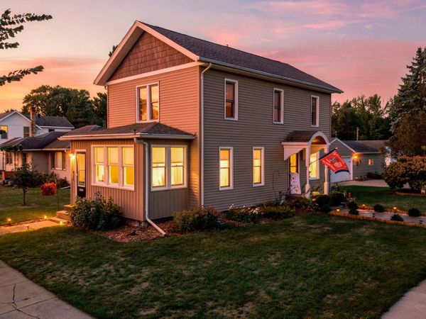 702 S 6th Street, Lake City, MN 55041