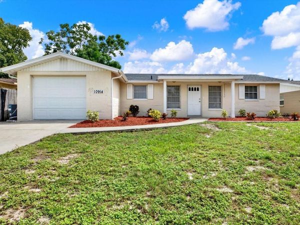 10914 REXDALE AVENUE , PORT RICHEY, FL 34668