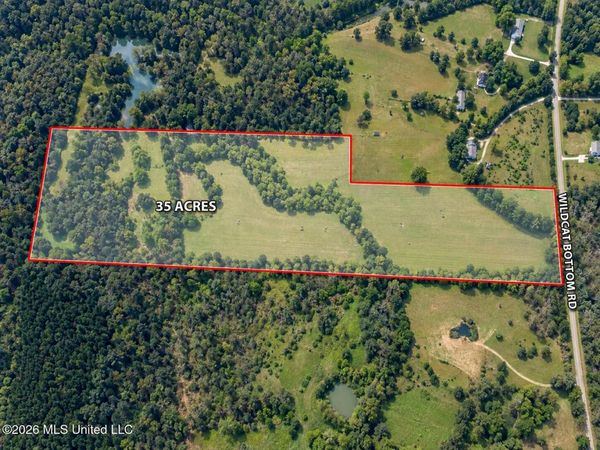 Wildcat Bottom Road, Red Banks, MS 38661