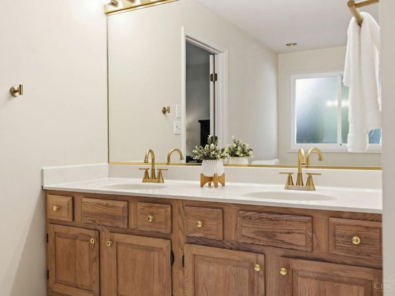 6865 Fox Hill Lane, Madeira, OH 45236 Photo 26