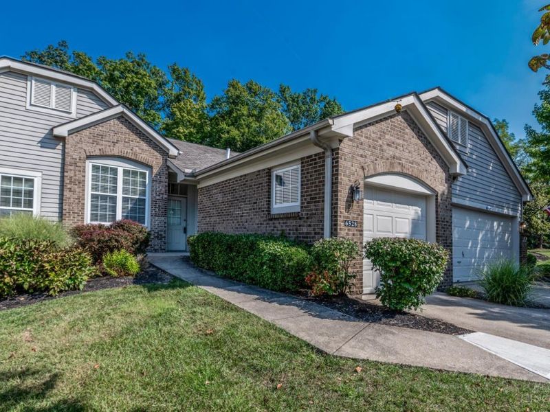 6528 Silverfox Drive, Cincinnati, OH 45230 Photo 2