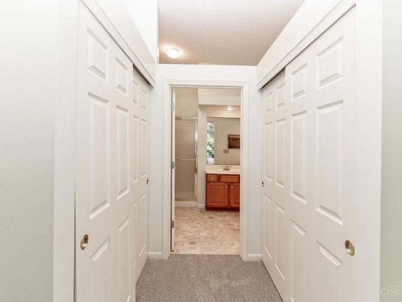 6528 Silverfox Drive, Cincinnati, OH 45230 Photo 23