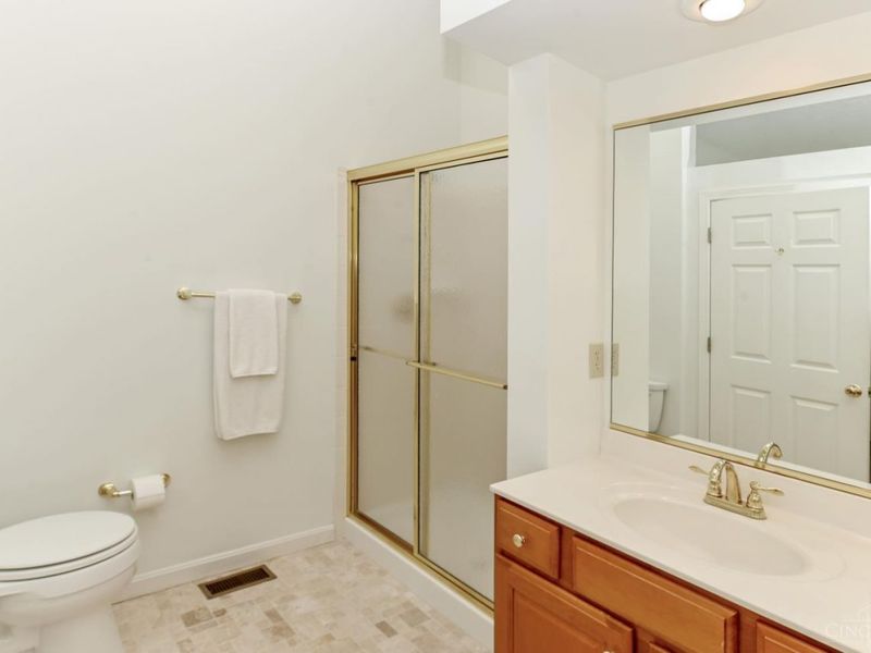 6528 Silverfox Drive, Cincinnati, OH 45230 Photo 26