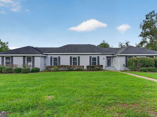 2501 Mahan Drive, Waycross, GA 31501