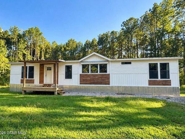 172 McGee Road, Starkville, MS 39759