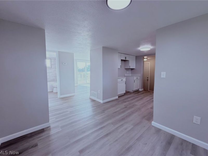 1963 Deermont Avenue NW, Massillon, OH 44647 Photo 10