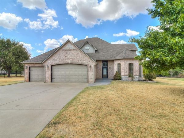 2047 Park Avenue, Newcastle, OK 73065