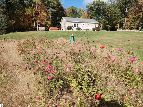 797 Kenyon Road, Lupton, MI 48635