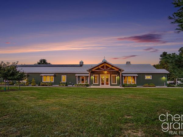 1985 68th Street, Fennville, MI 49408