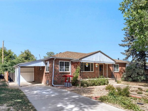 1051 Macon Street, Aurora, CO 80010