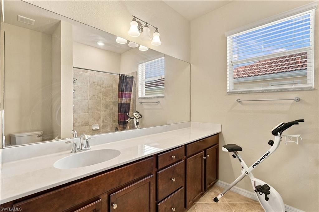 10168 Via Colomba Cir, Fort Myers, FL 33966 Photo