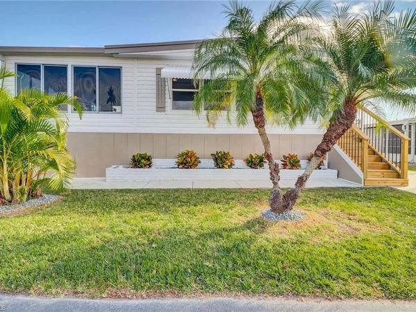 227 Tangerine DR, FORT MYERS, FL 33905