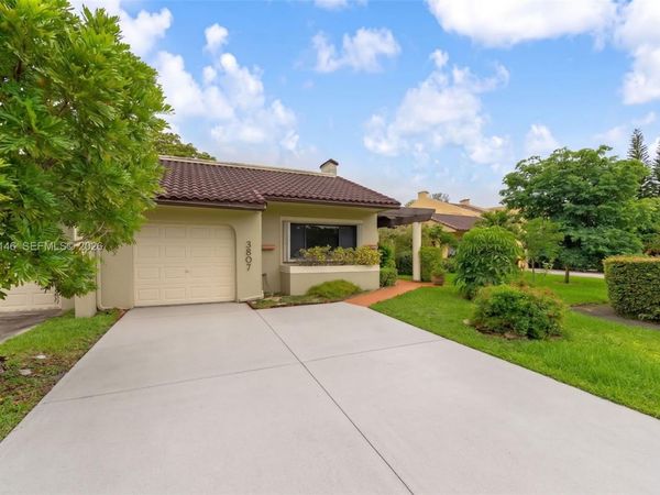 3807 Alcantara Ave , Unit A-77, Doral, FL 33178