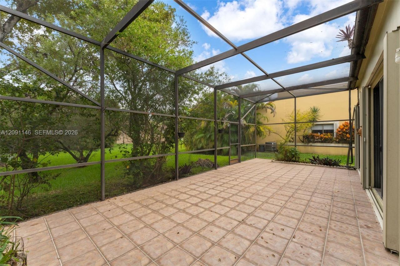 3807 Alcantara Ave , Unit A-77, Doral, FL 33178 Photo