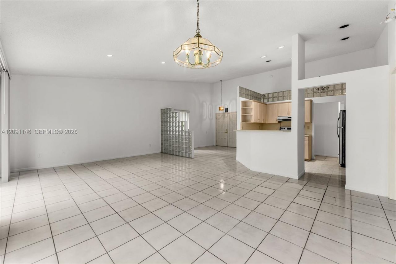 3807 Alcantara Ave , Unit A-77, Doral, FL 33178 Photo