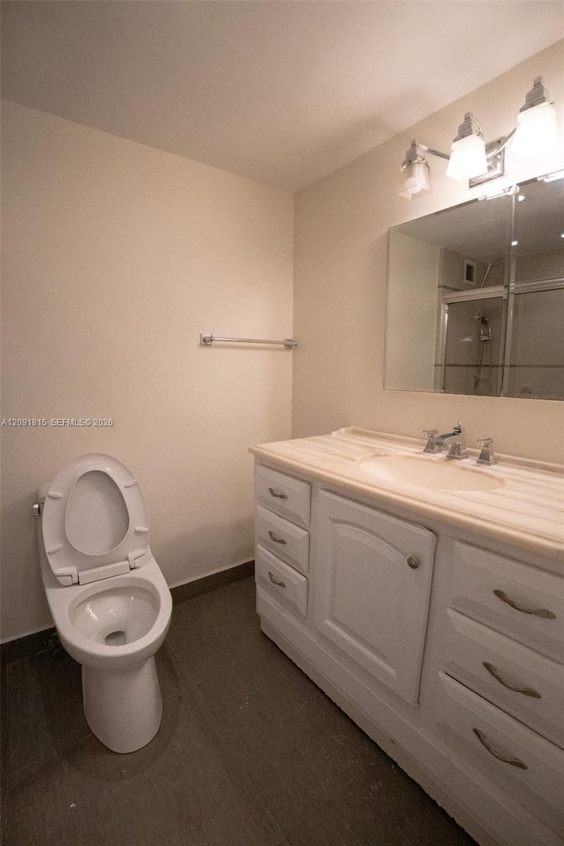 4747 Collins Ave , Unit 1510, Miami Beach, FL 33140 Photo