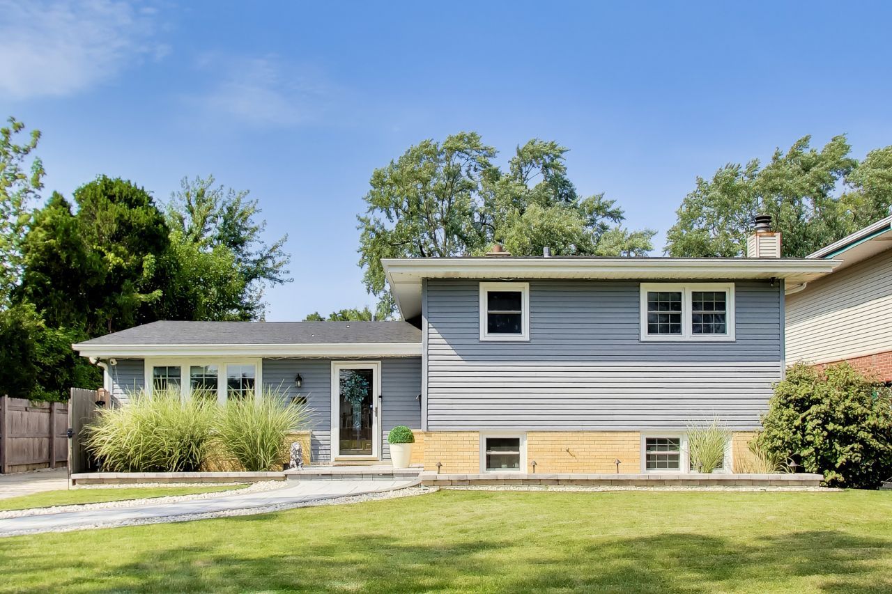 296 Springfield Terrace, Des Plaines, IL 60018 Main Photo