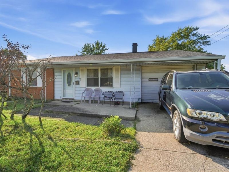 866 Crowden Drive, Springfield Township, OH 45224 Photo 1