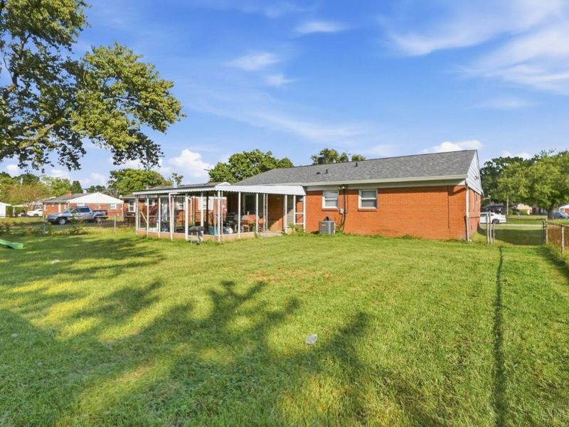 866 Crowden Drive, Springfield Township, OH 45224 Photo 16
