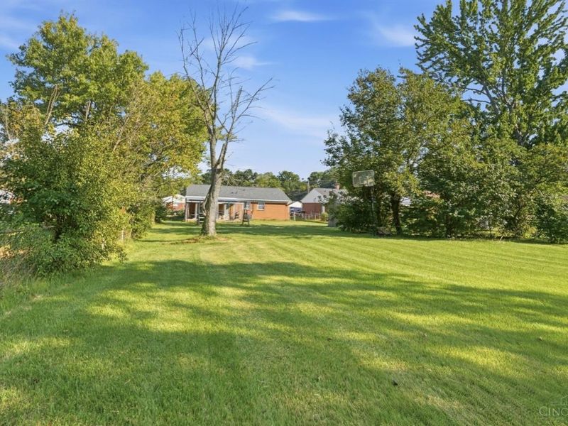 866 Crowden Drive, Springfield Township, OH 45224 Photo 19