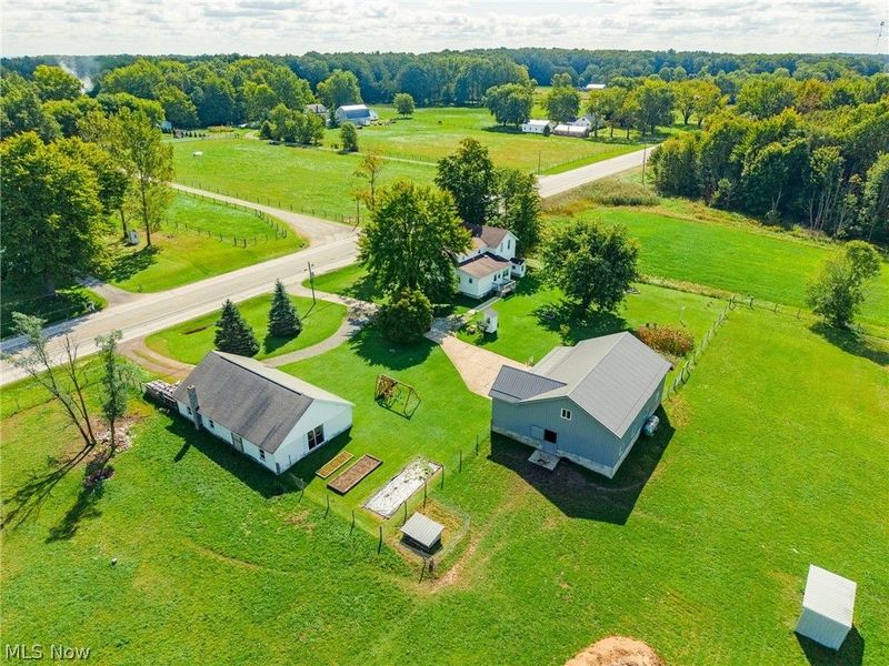 16494 Madison Road, Middlefield, OH 44062 Photo 31