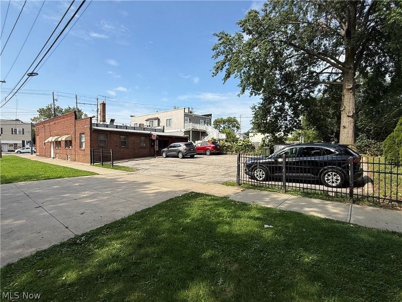 4693 State Road, Cleveland, OH 44109 Photo 15